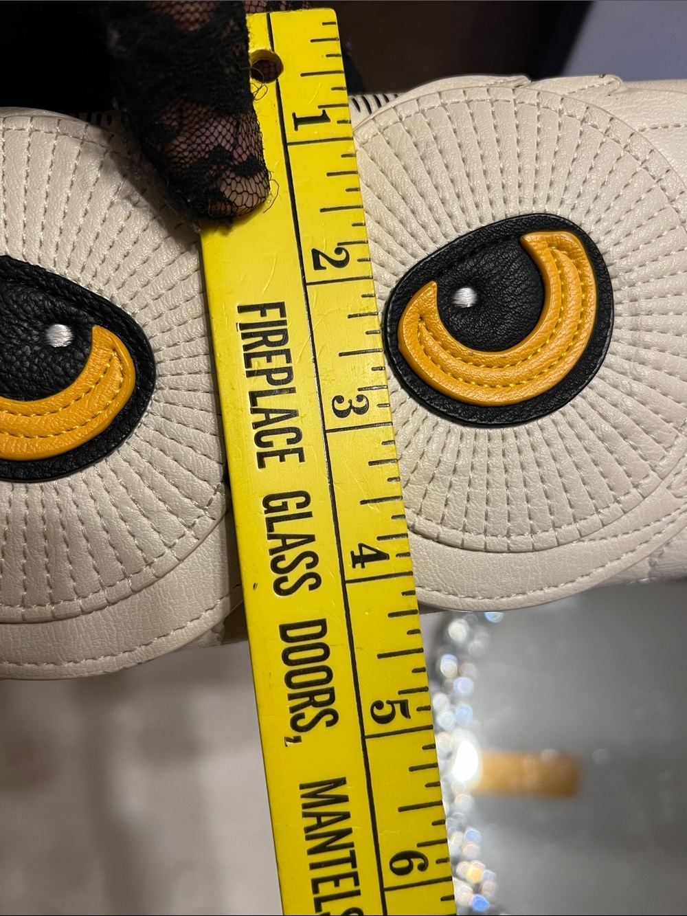 Wizarding World Of Harry Potter Owl Cream with Yellow Eye Accents clutch wallet - Picture 12 of 12